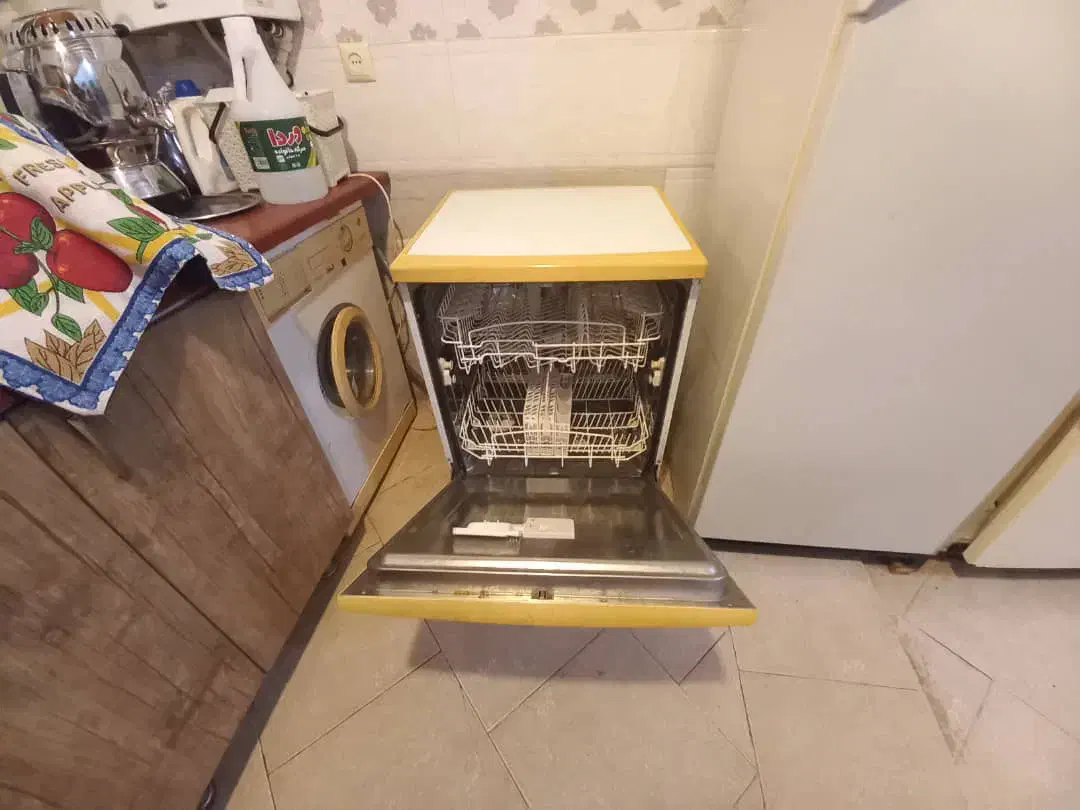 ماشین ظرفشویی ۱۲ نفره فقط ۳ میلیون|ماشین ظرفشویی|عباسآباد, |دیوار