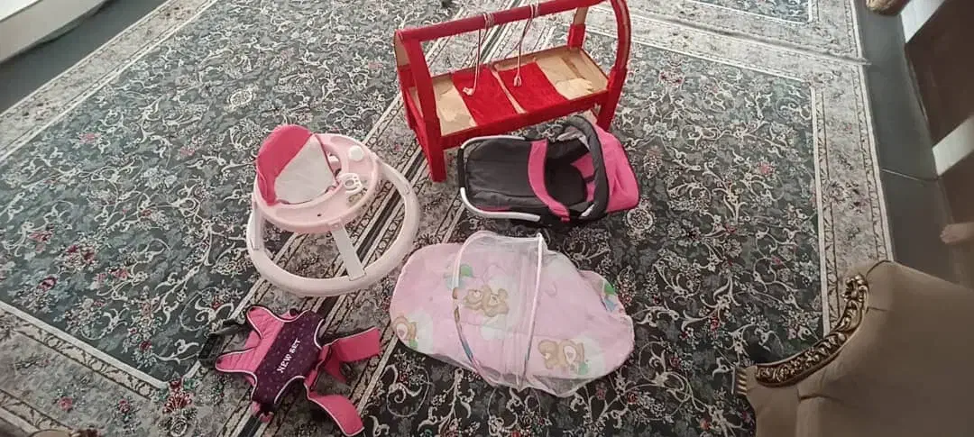 وسایل نوزاد|کالسکه و لوازم جانبی|سنندج, |دیوار