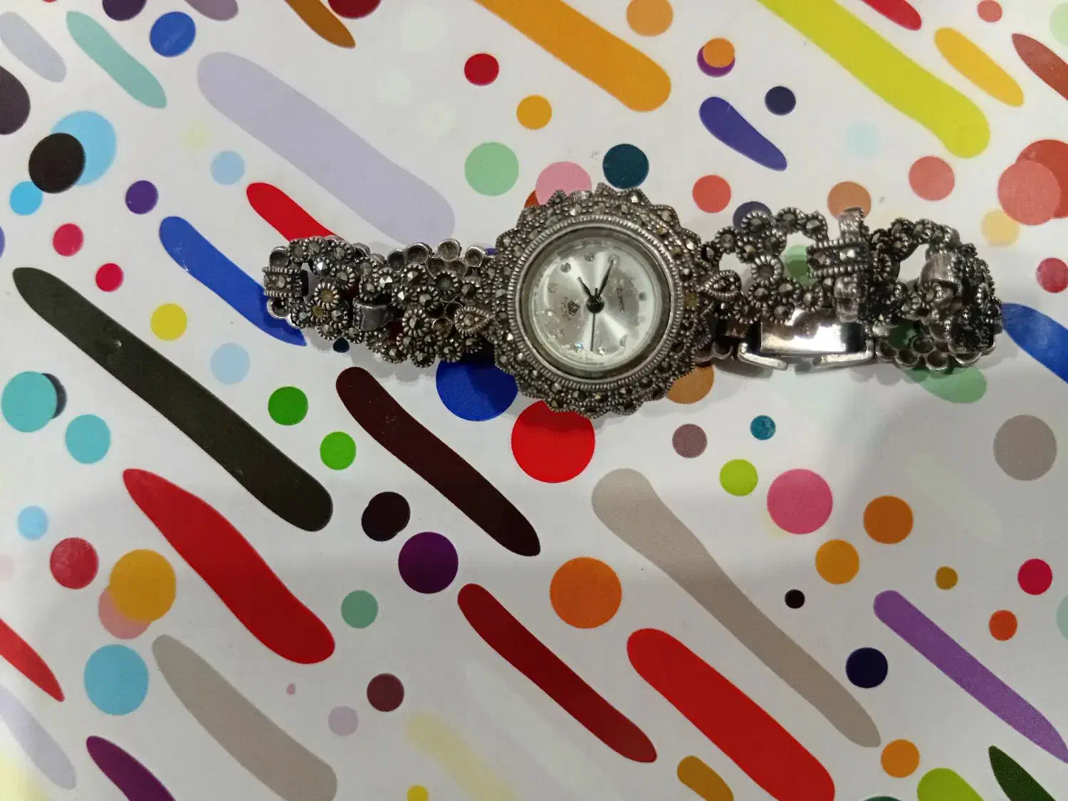 ساعت مچی نقره سیلور|ساعت|رشت, سلیمانداراب|دیوار