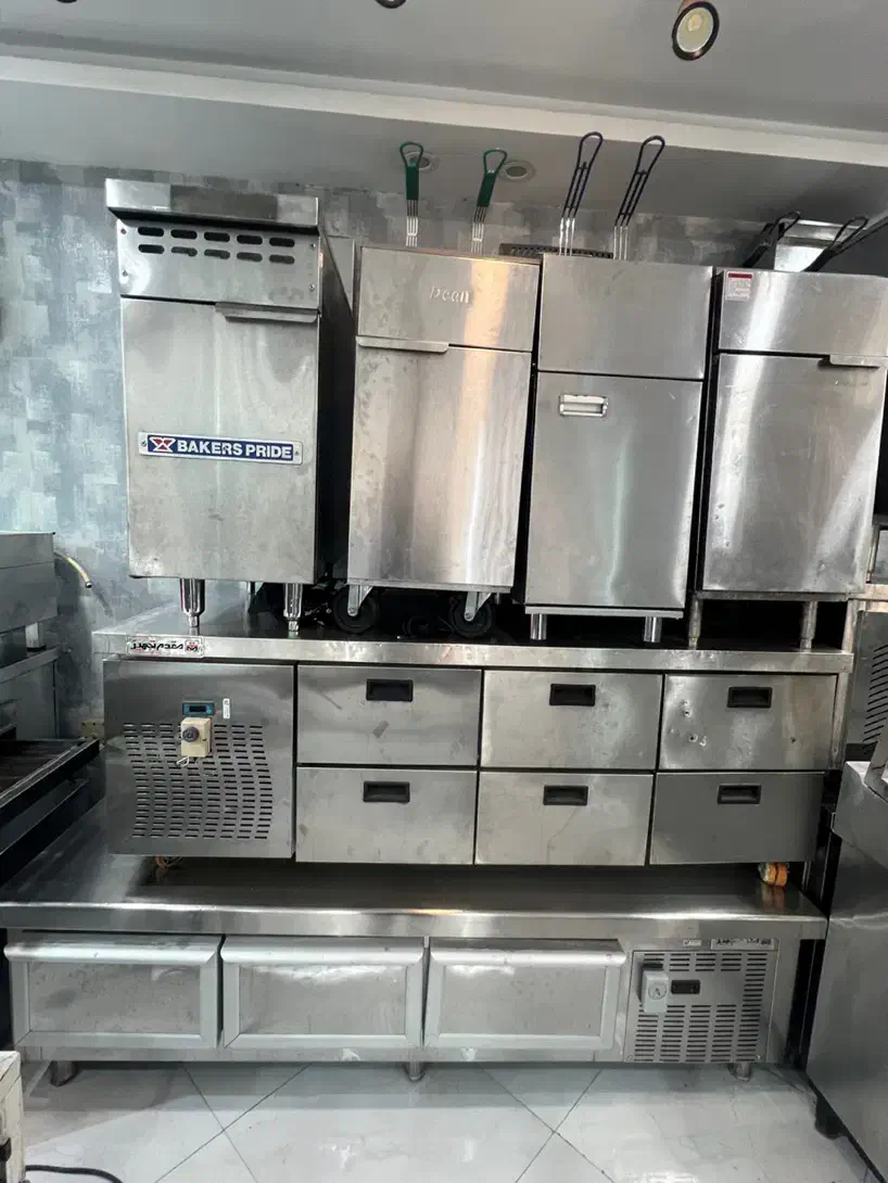 فروش لوازم فست فود یخچال میز کاری فریزر زیر گریل|کافیشاپ و رستوران|تهران, بهمن یار|دیوار