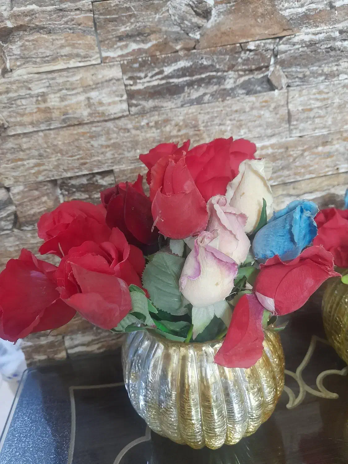 ۲ تا گلدان با گل|گل مصنوعی|فردیس, شهرک ارم|دیوار