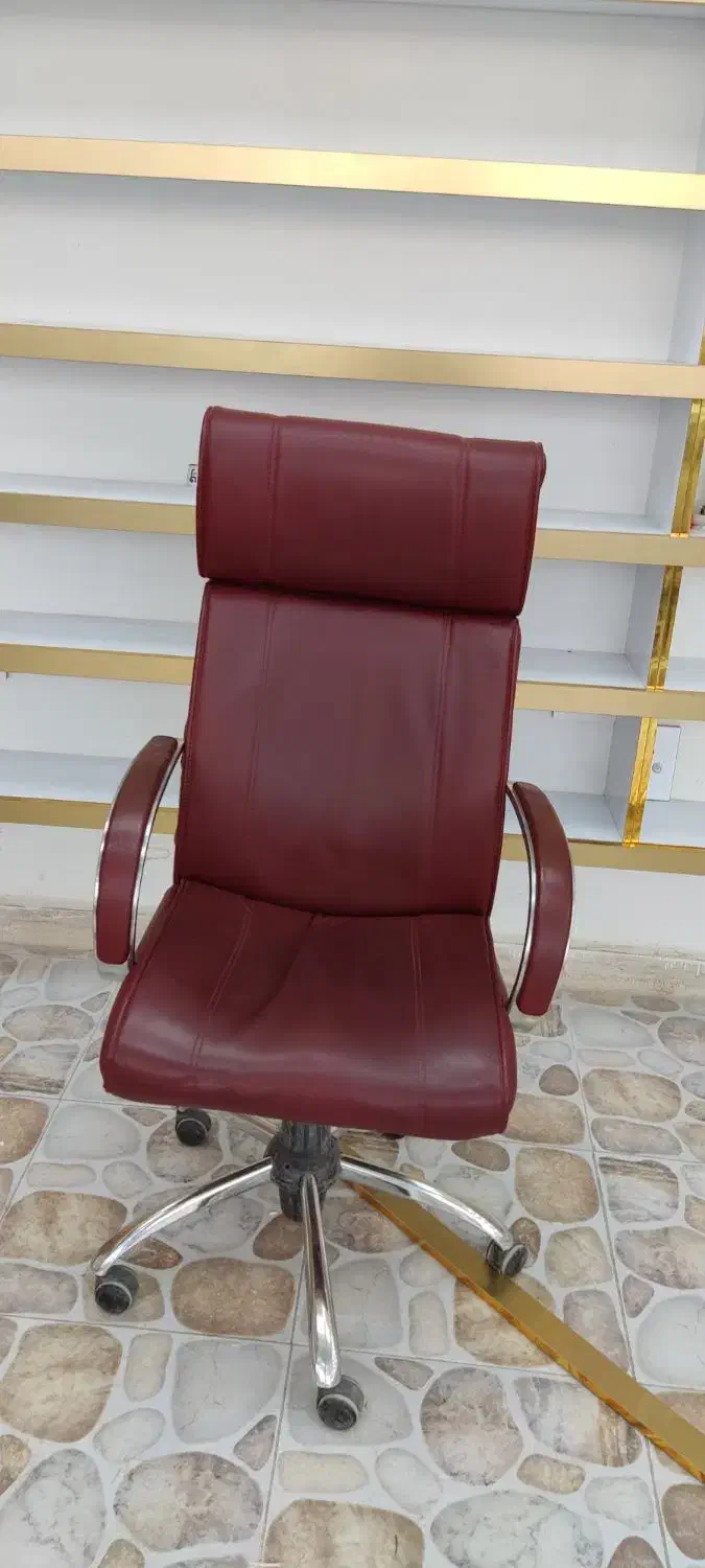 صندلی چرم اداری و مطالعه|دفتر کار|دره شهر, |دیوار