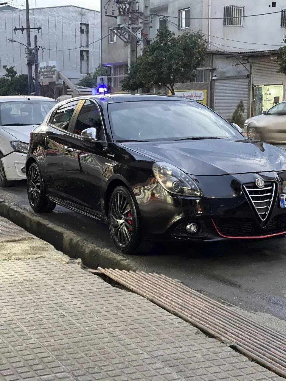 آلفارومئو جولیتا ۲۰۱۴فولترین نسخه|خودرو سواری و وانت|تهران, الهیه|دیوار