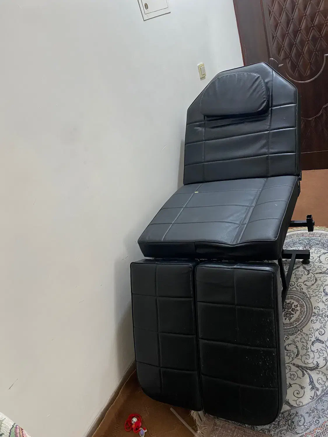 صندلی تتو|آرایشگاه و سالن‌های زیبایی|ارومیه, |دیوار