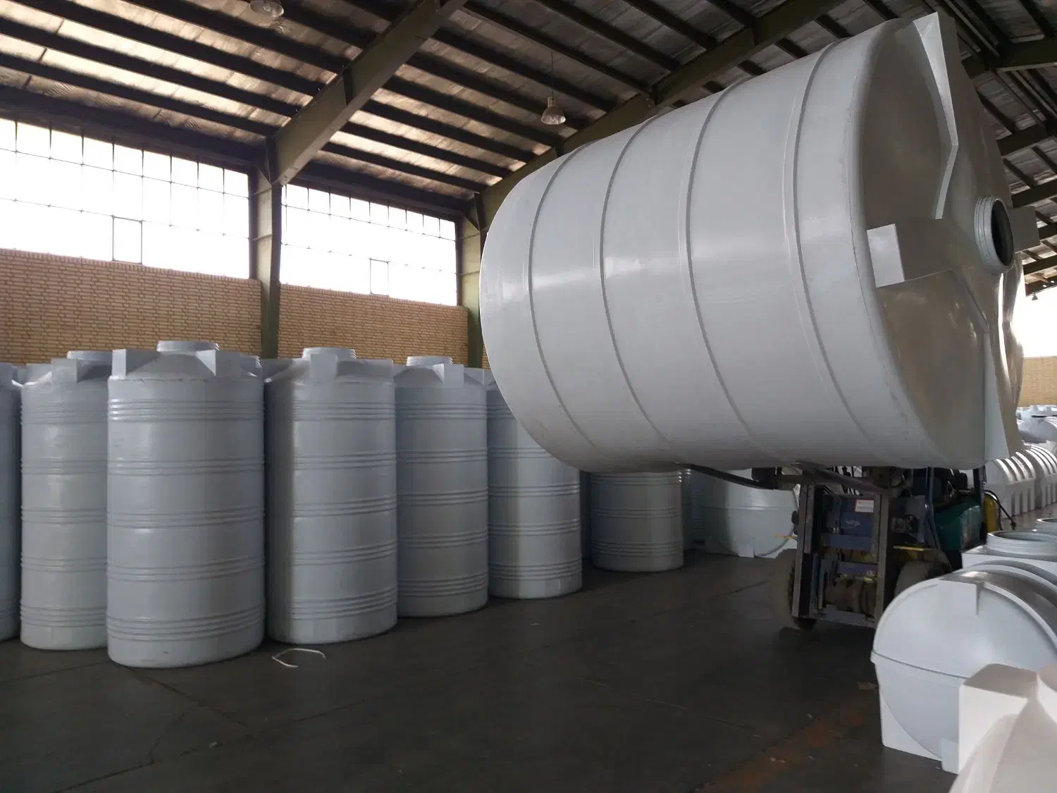 مخزن آب سه لایه|مصالح و تجهیزات ساختمان|تهران, جنت‌آباد شمالی|دیوار