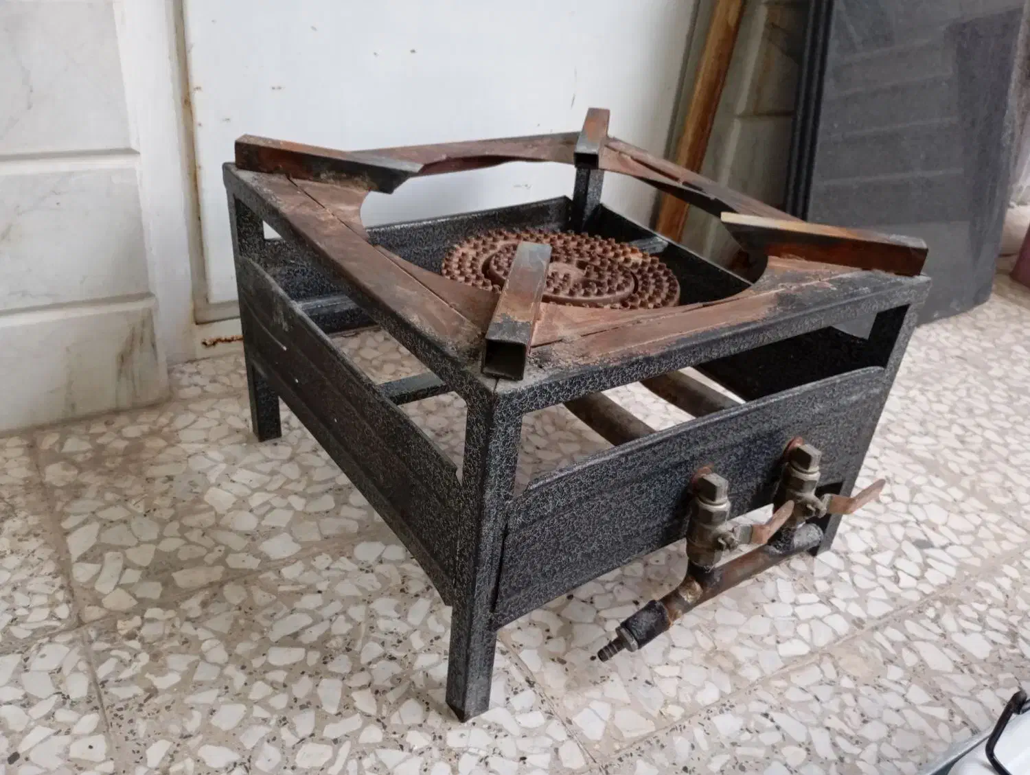 گاز کباب پزی و گاز غذا پزی سالم سالم|اجاق گاز و لوازم برقی پختوپز|نجفآباد, فاز ۲ شهرک آزادگان|دیوار