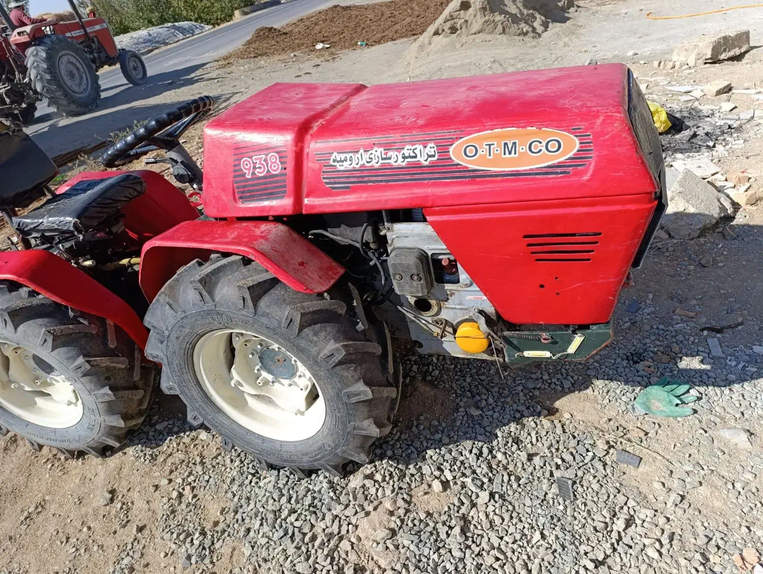 تراکتور 938|خودرو سنگین|نوشین شهر, |دیوار