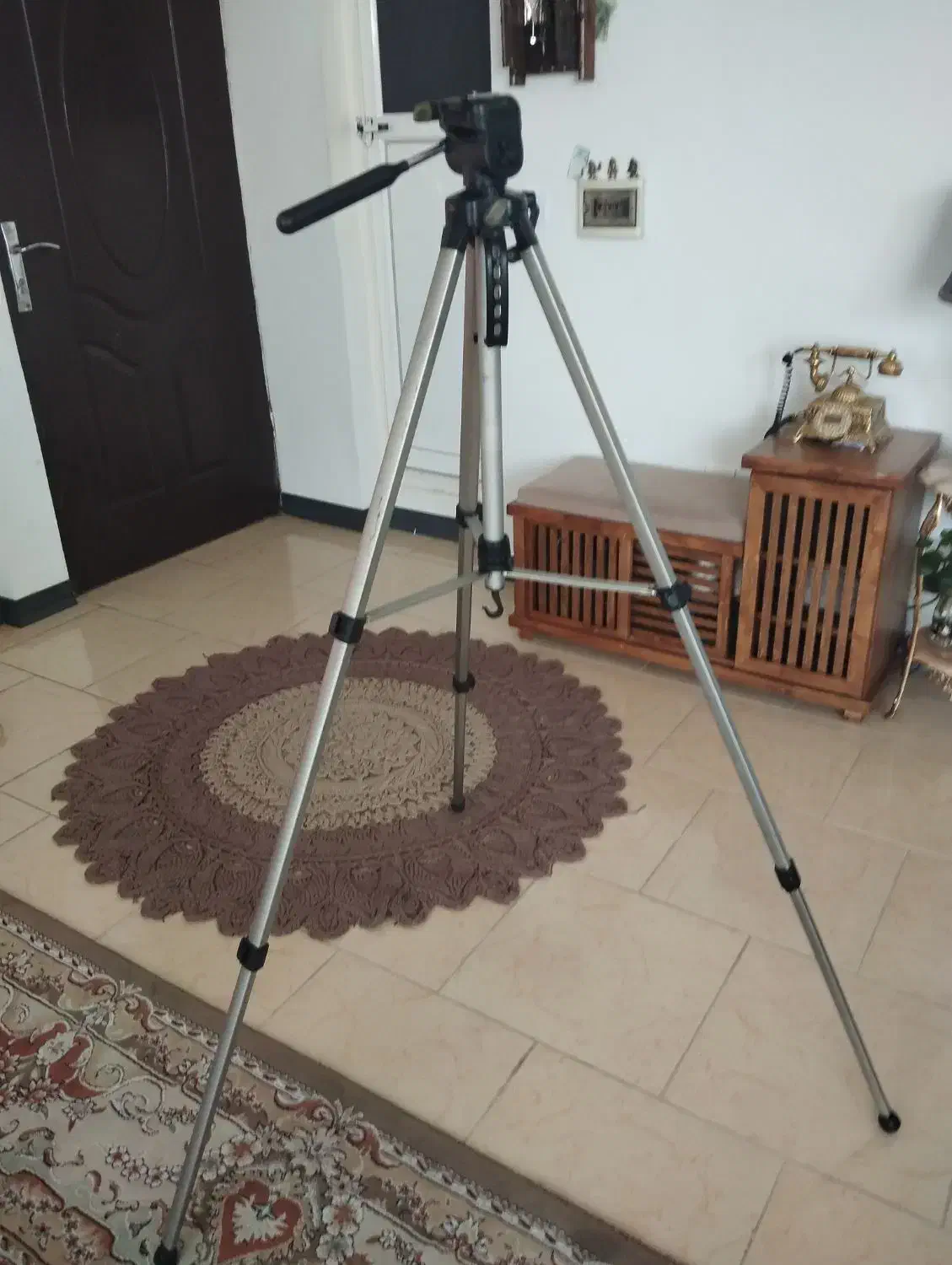 سه پایه دوربین و گوشی جنس آلومینیوم|دوربین عکاسی و فیلمبرداری|فردیس, سپید دشت|دیوار