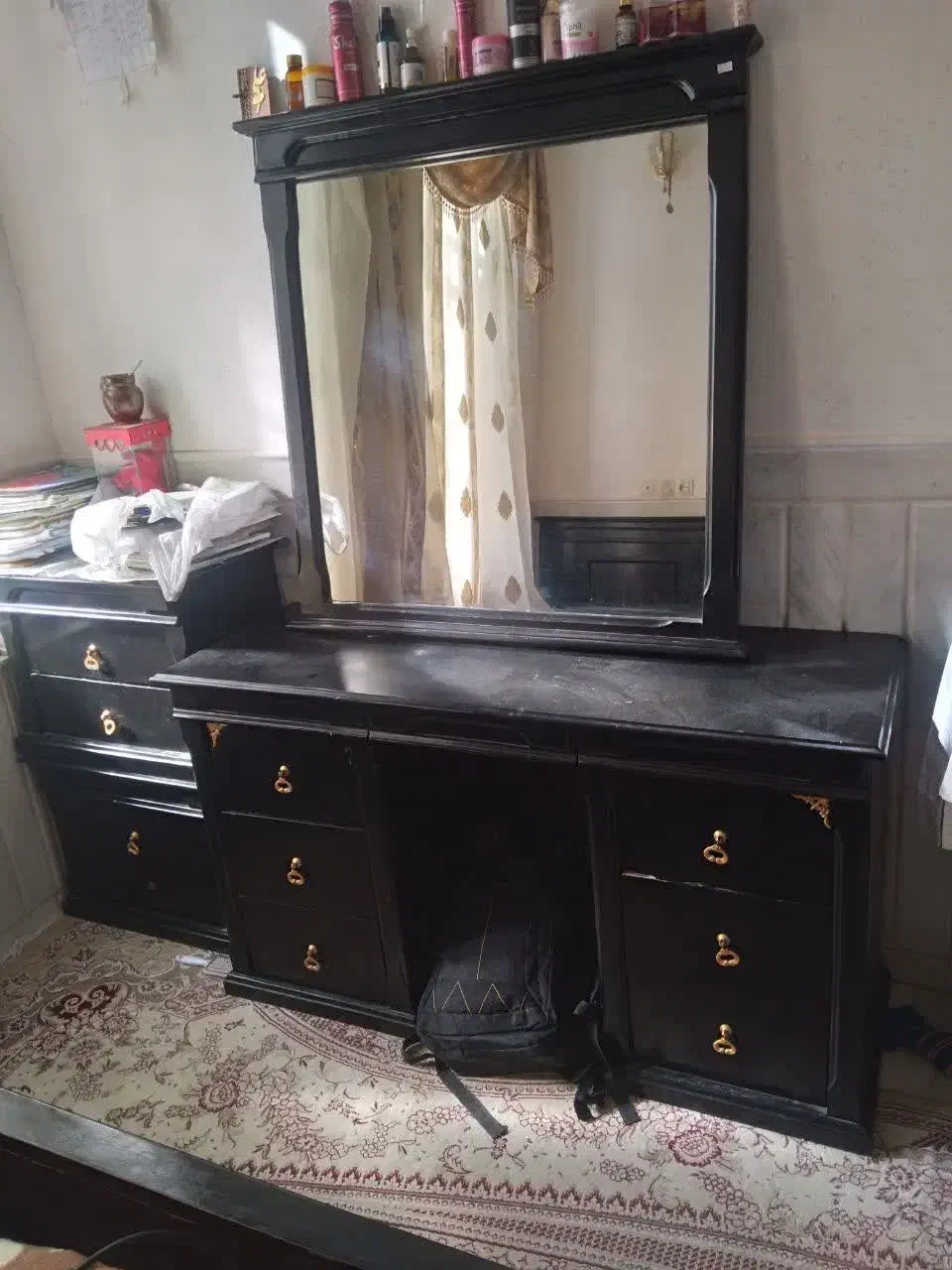 تخت خواب .دراور.گل.میز|میز و صندلی غذاخوری|میبد, |دیوار