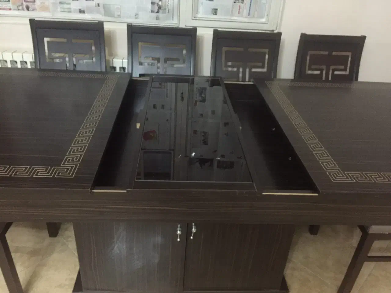 میز نهارخوری ۱۰ نفره|میز و صندلی غذاخوری|رشت, منظریه|دیوار