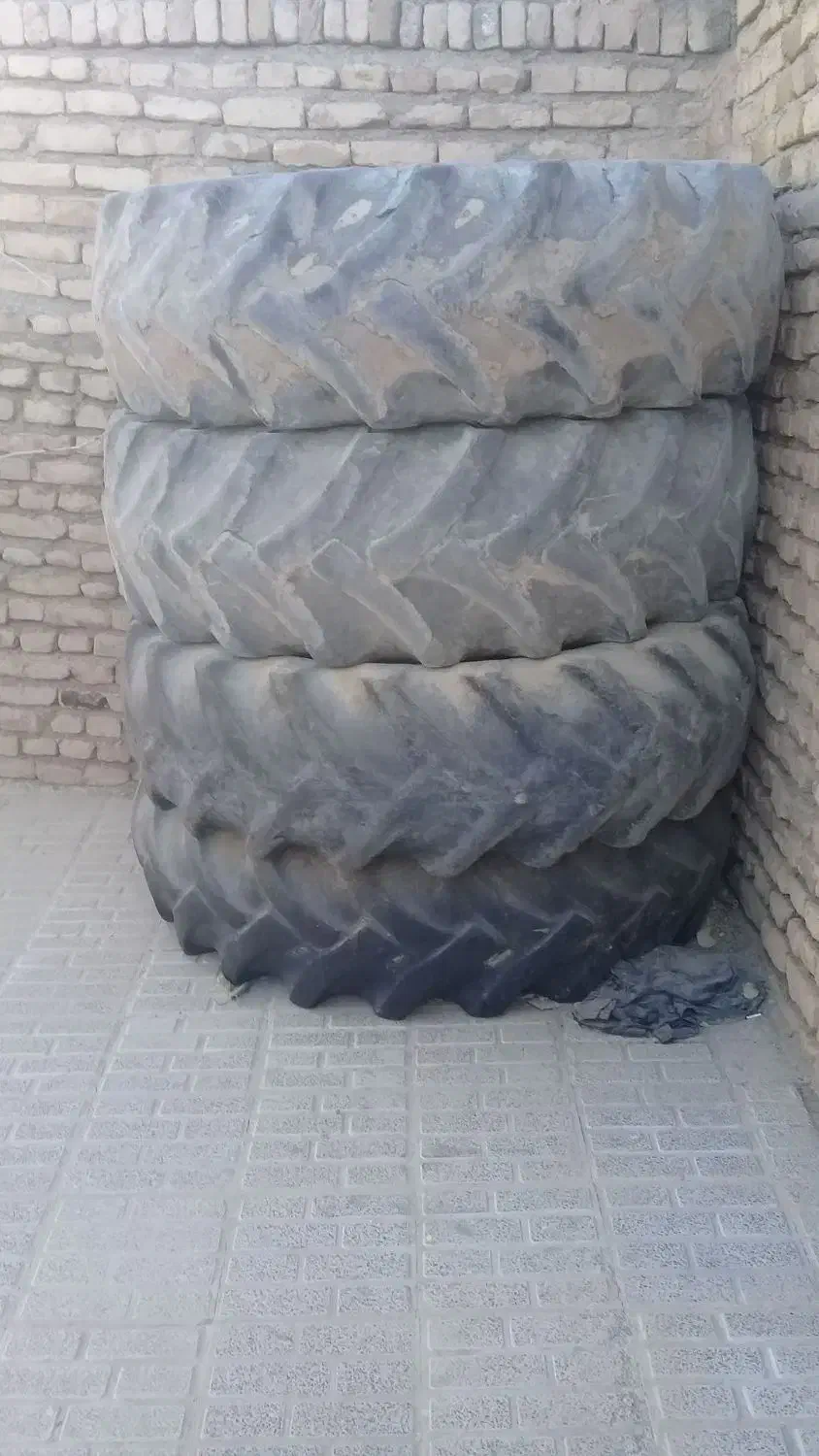 بیل تراکتور|قطعات یدکی و لوازم جانبی|تربتحیدریه, دیزقند|دیوار