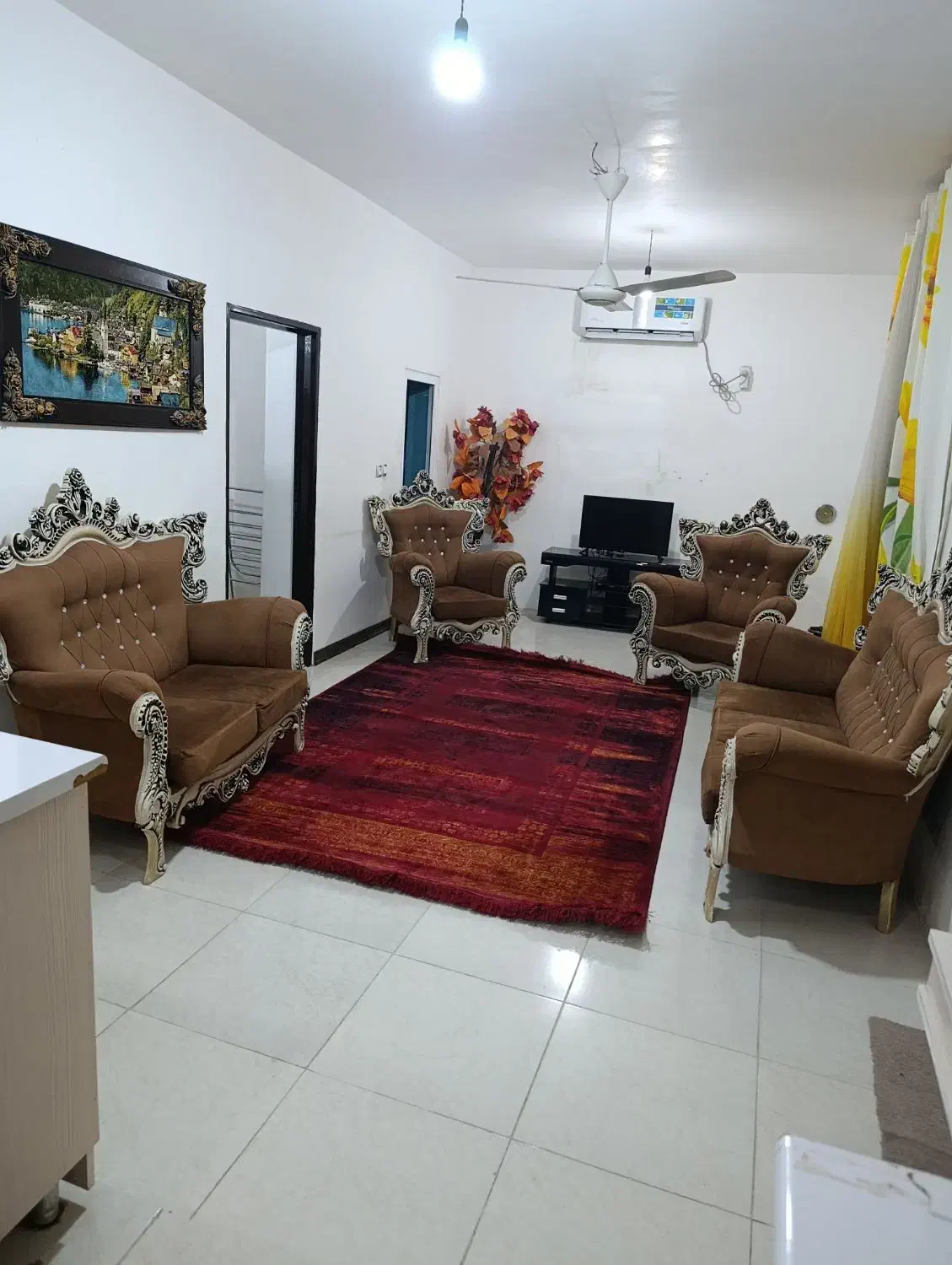 مبل های لوکس و زیبا سلطنتی قیمت ۱۸۰۰۰۰۰۰|مبلمان خانگی و میز عسلی|بندر کنگان, |دیوار