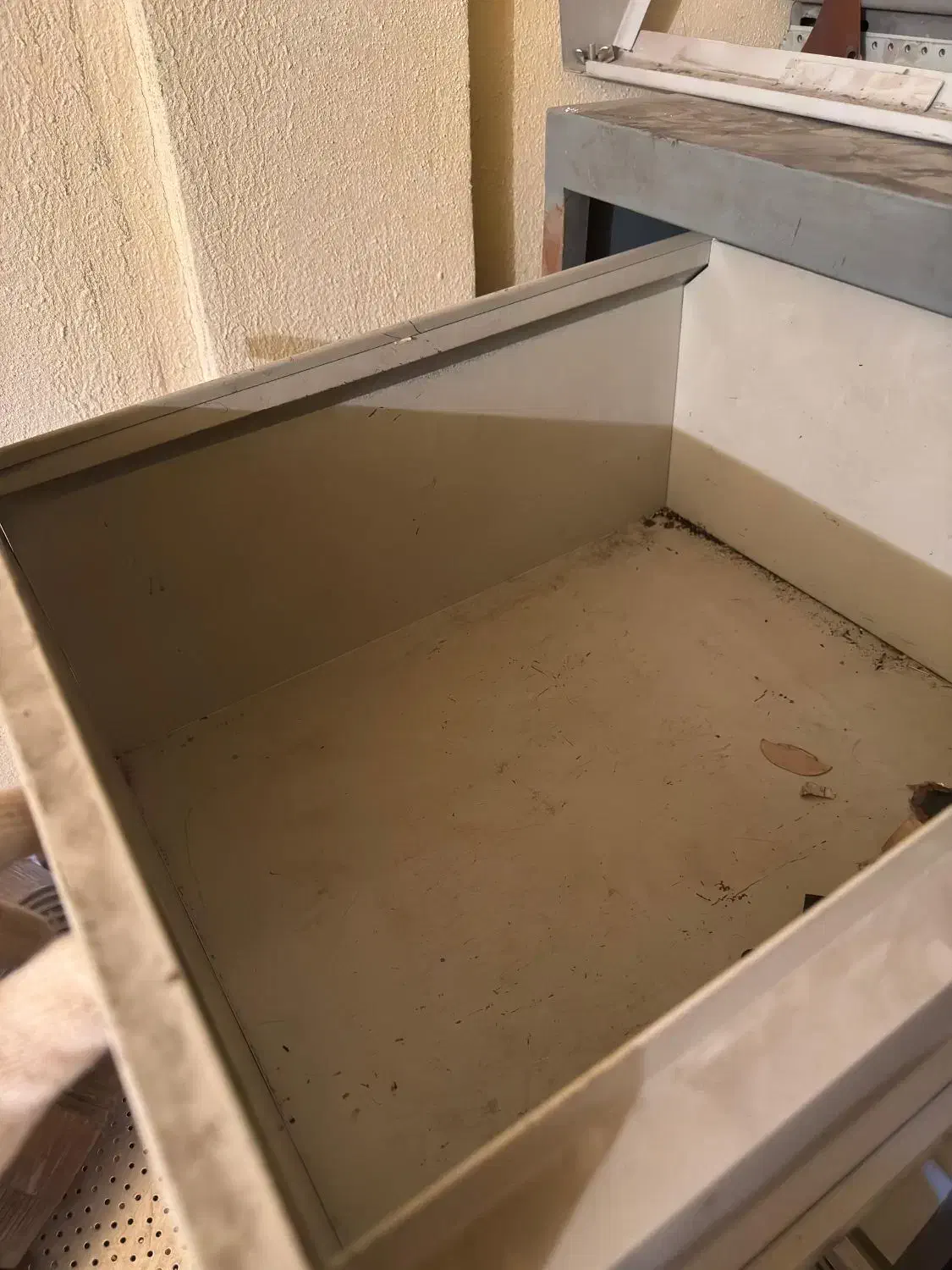 فایل بایگانی|دفتر کار|صدرا-فارس, فاز ۱|دیوار