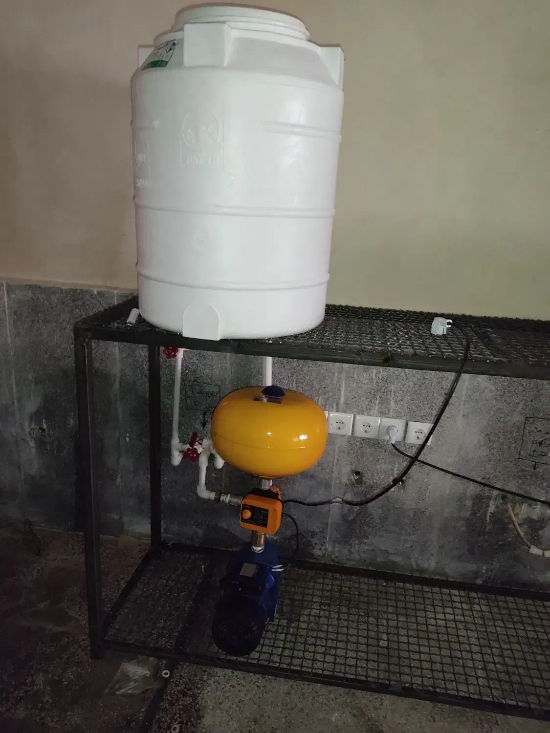 تاسیسات پمپ آب و تعمیرات|خدمات پیشه و مهارت|بیرجند, |دیوار