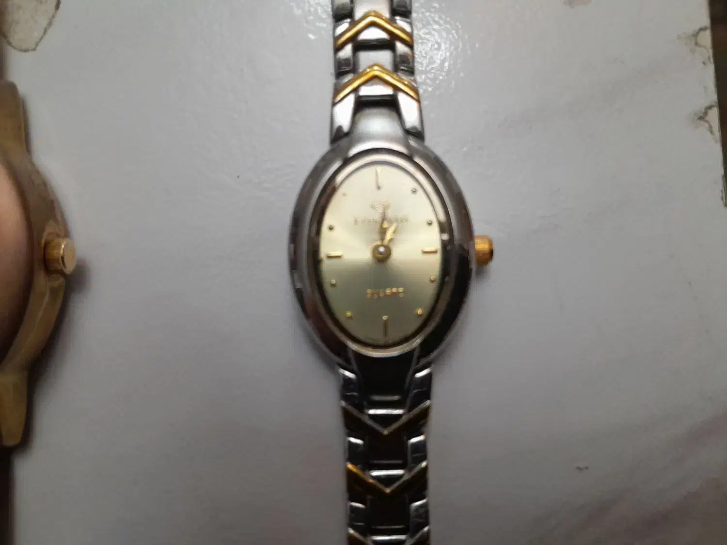 دو عدد ساعت زنانه شکیل زیبا|ساعت|تهران, اسکندری|دیوار