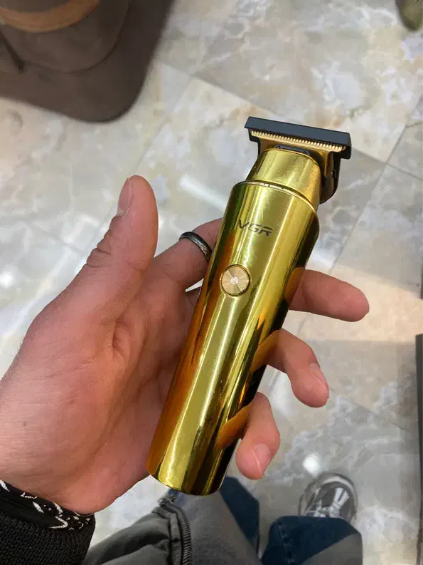 ماشین اصلاح|آرایشی، بهداشتی، درمانی|فولادشهر, B4|دیوار