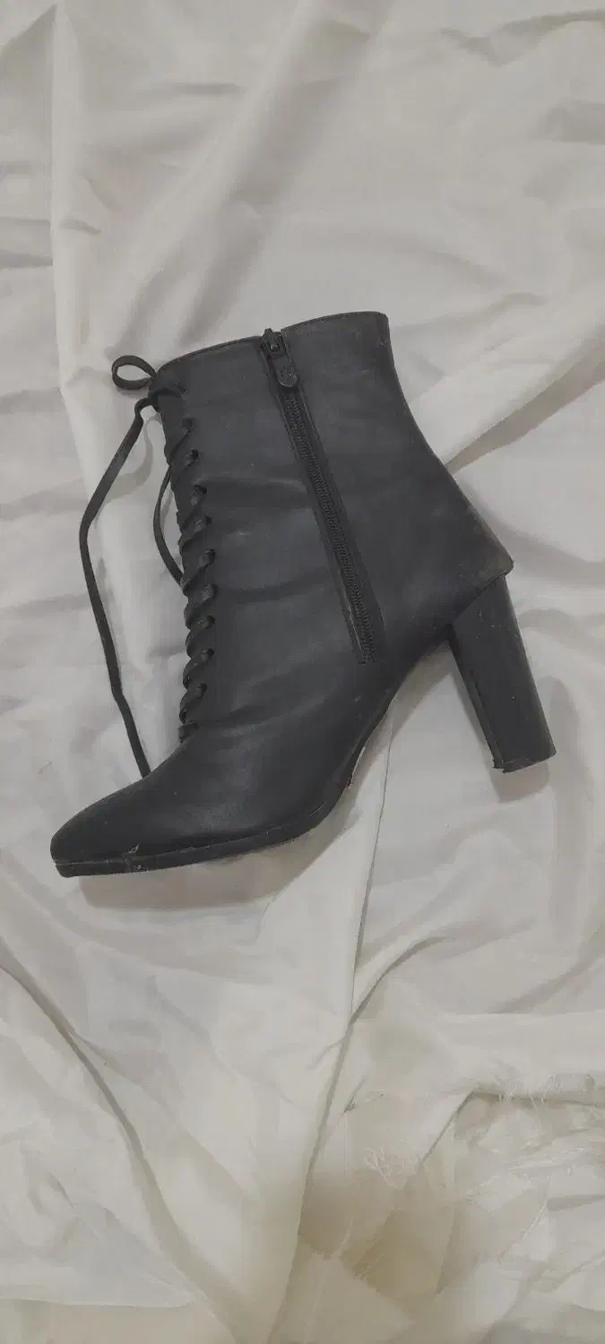 کیف و کفش|کیف، کفش، کمربند|لنگرود, |دیوار