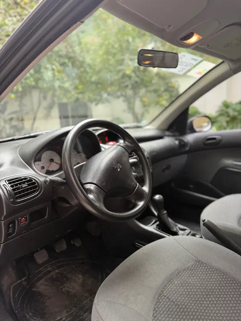 پژو ۲۰۶ تیپ ۲|خودرو سواری و وانت|عباسآباد, |دیوار