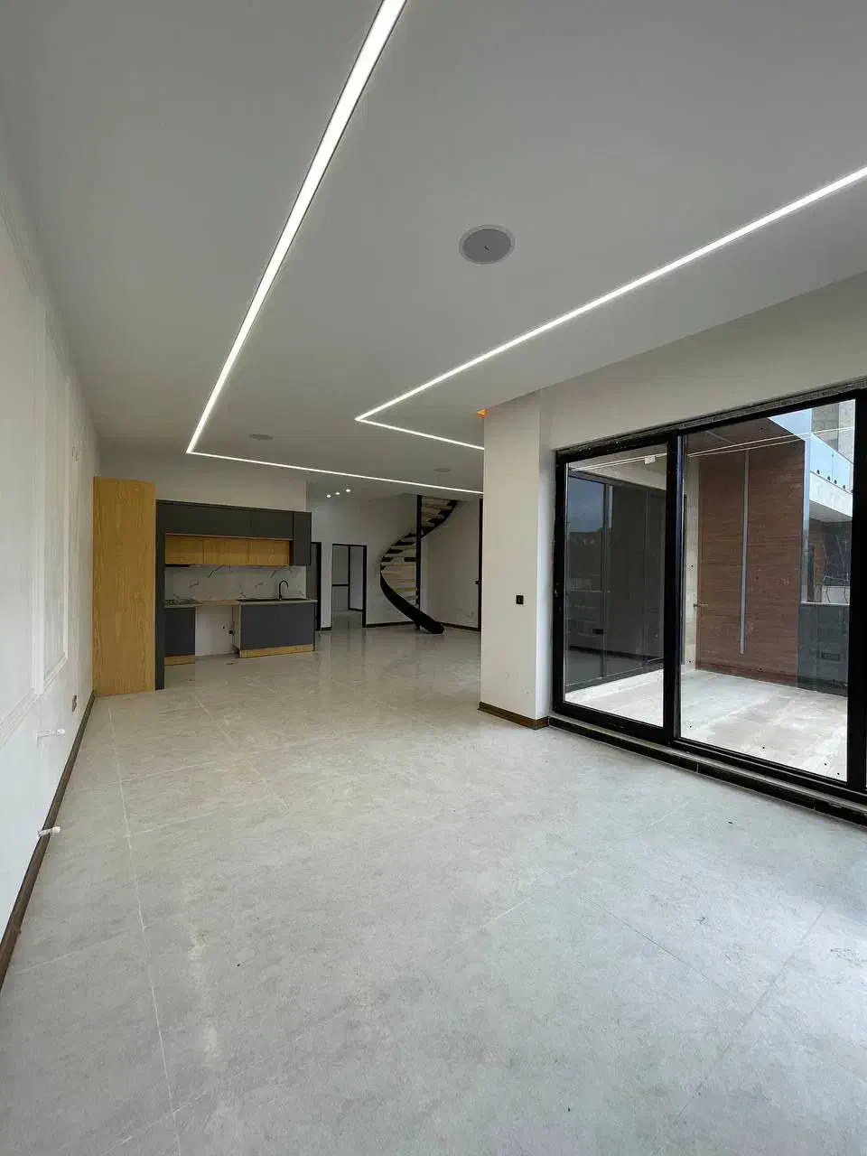 ویلافلت مدرن حیاط دار بزرگ بنا|فروش خانه و ویلا|تهران, تهرانپارس جنوبی|دیوار