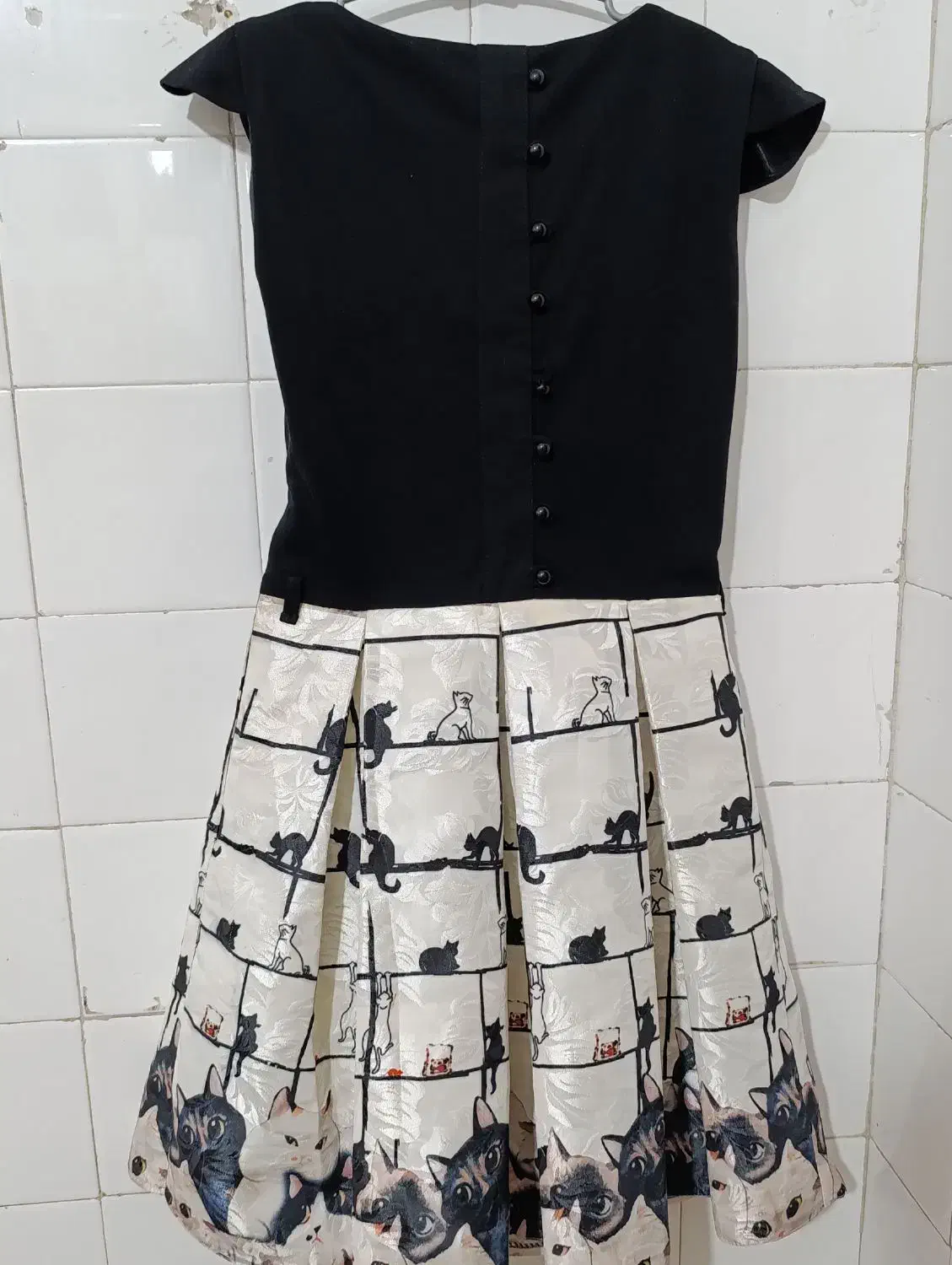 لباس مجلسی|لباس|تربت جام, یحیی آباد|دیوار