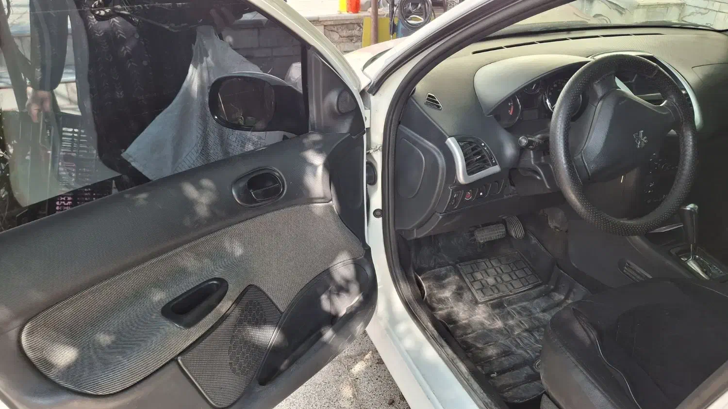 پژو 207 اتوماتیک مدل 91 فرانسوی|خودرو سواری و وانت|رفسنجان, |دیوار