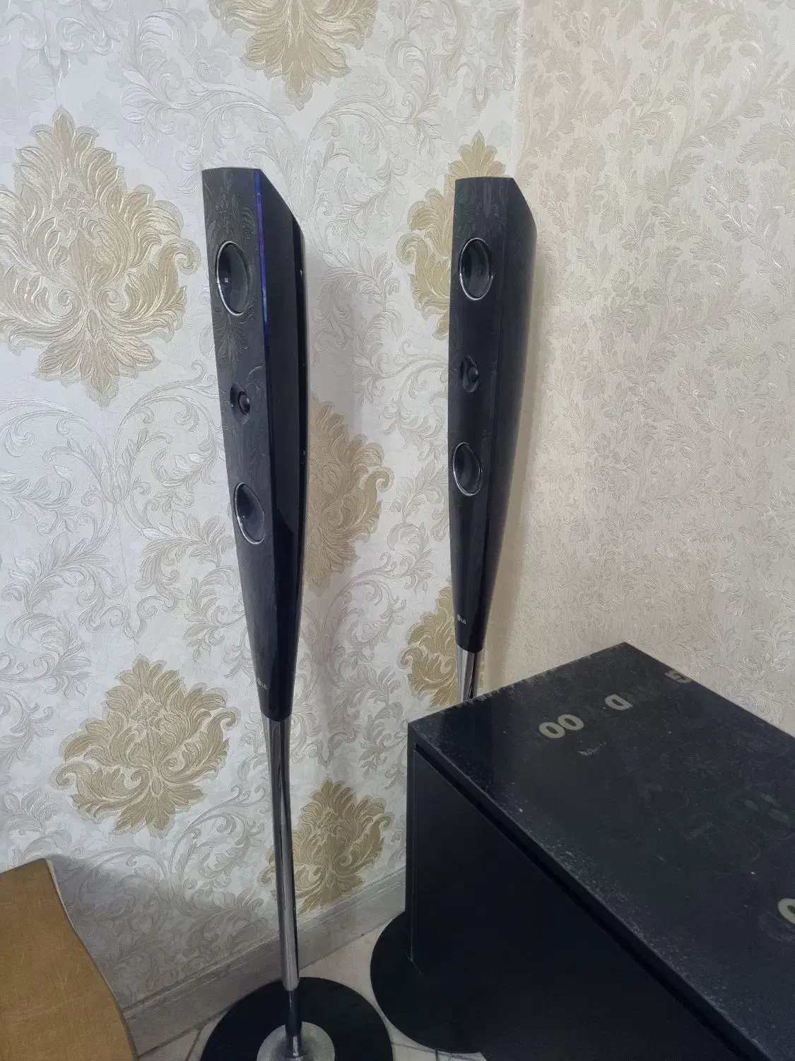 دی ویدی با ۴ تا باند هاش برند ال جی اصل|پخش‌کننده DVD و ویدیو|تهران, یاخجی آباد|دیوار