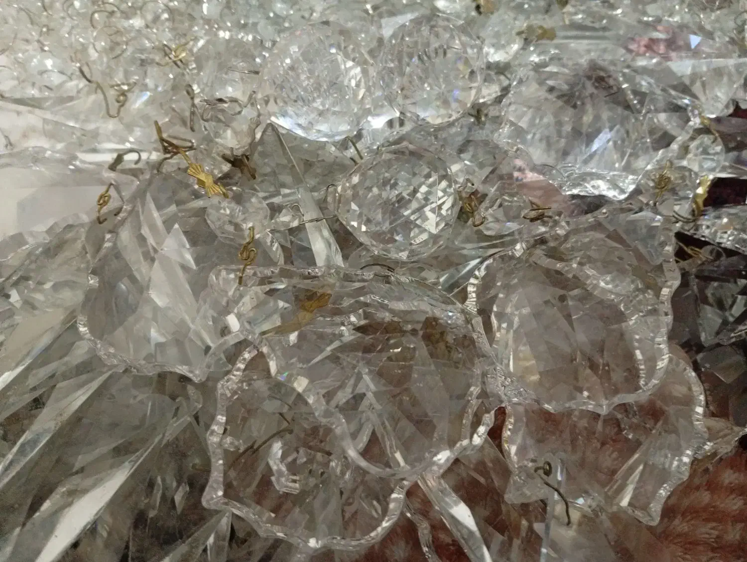 ریسه کریستال|لوستر و چراغ آویز|کرج, ساماندهی|دیوار