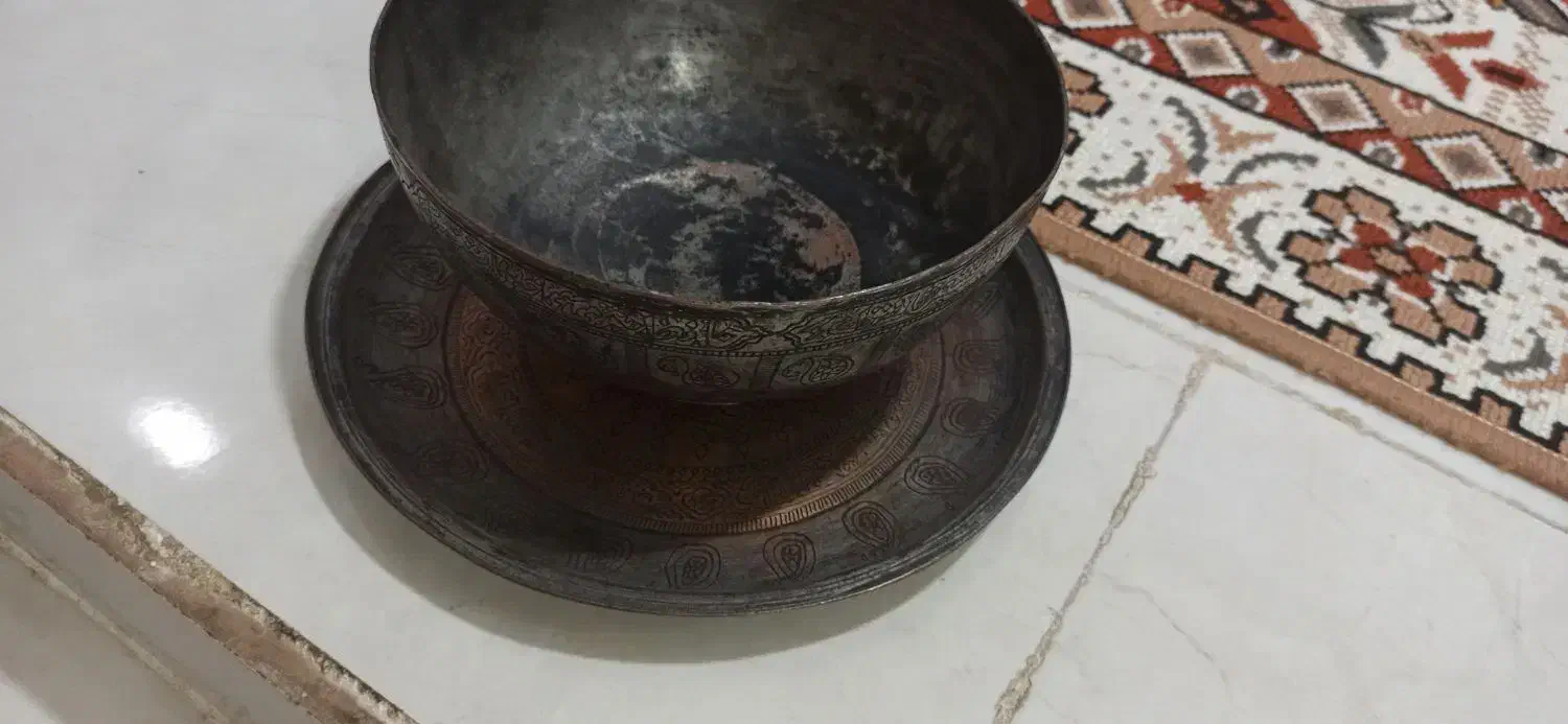 کاسه مسی قدیمی|کلکسیون اشیاء عتیقه|اسدآباد, |دیوار