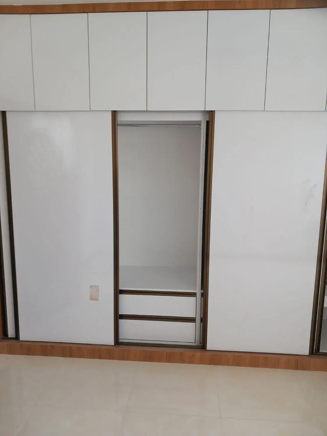 کابینت کمددیواری تی وی وال|جاکفشی، کمد، دراور|خمینی‌شهر, |دیوار