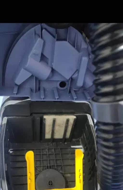 جارو برقی الجی  1800w|جاروبرقی، جارو شارژی، بخارشو|خرم‌آباد, |دیوار