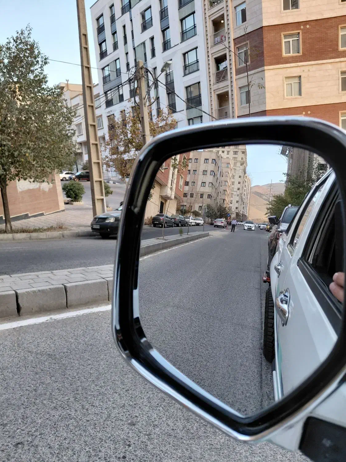 یدک کش|خدمات حمل و نقل|ری, شهرک نظامی|دیوار