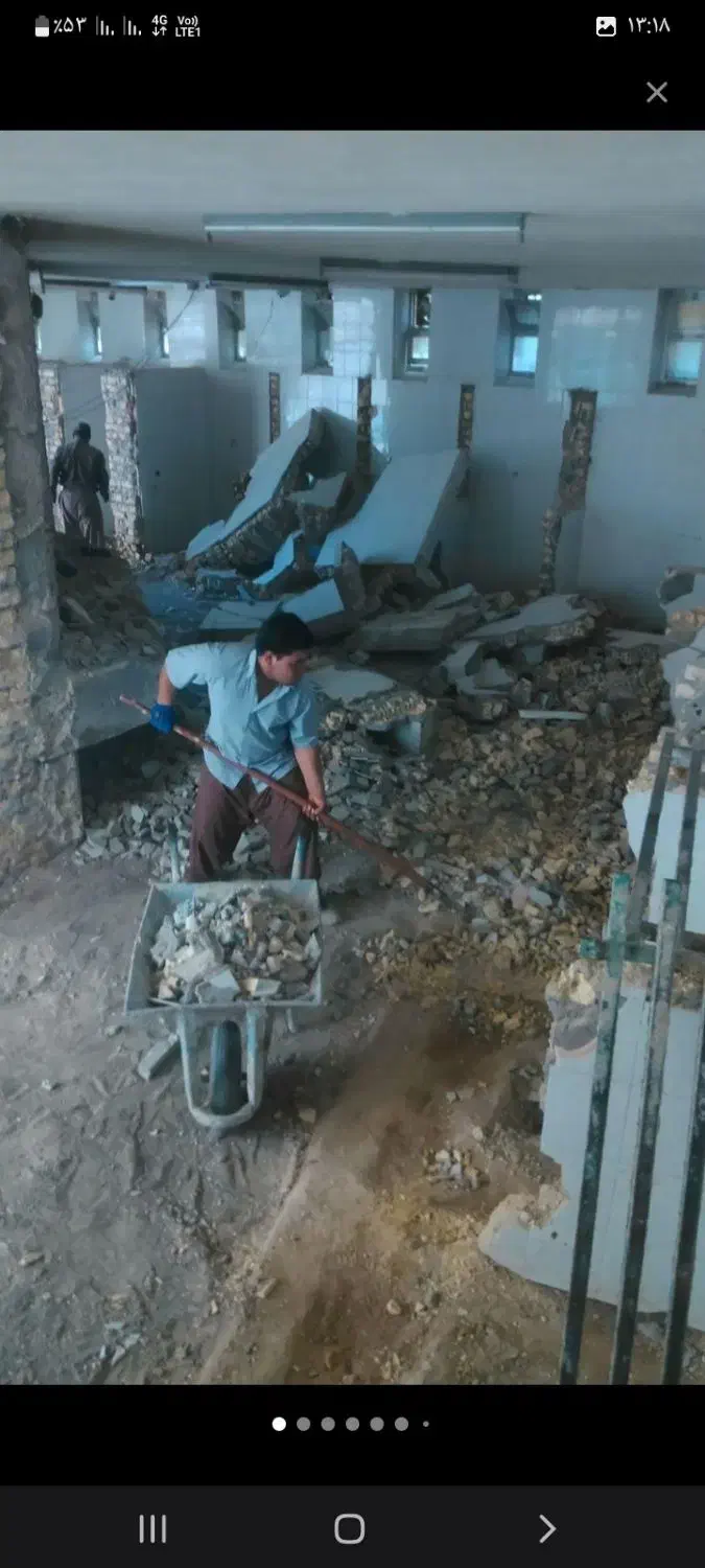 تخریب بافت قدیم یاجدید با نیروهای ماهر|خدمات پیشه و مهارت|قروه, |دیوار