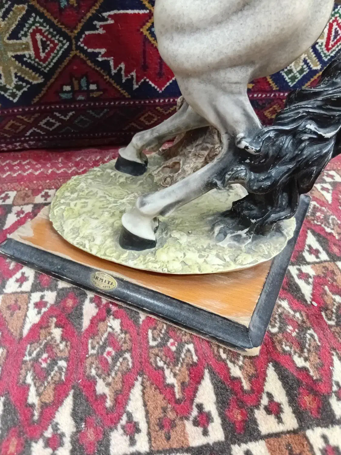 مجسمه اسب قدیمی عتیقه سایز بزرگ بکر و دیدنی|کلکسیون اشیاء عتیقه|اصفهان, شیخ اشراق|دیوار