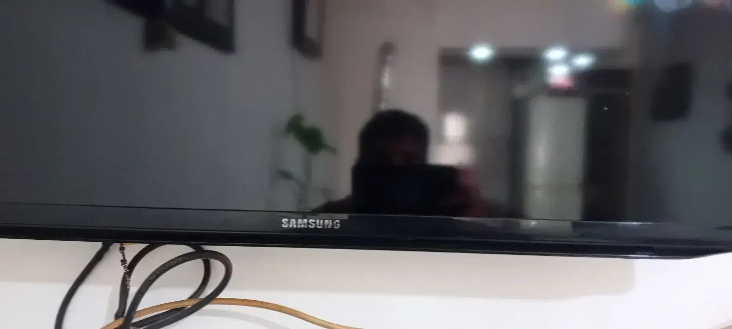 تلویزیون|تلویزیون و پروژکتور|ملارد, |دیوار