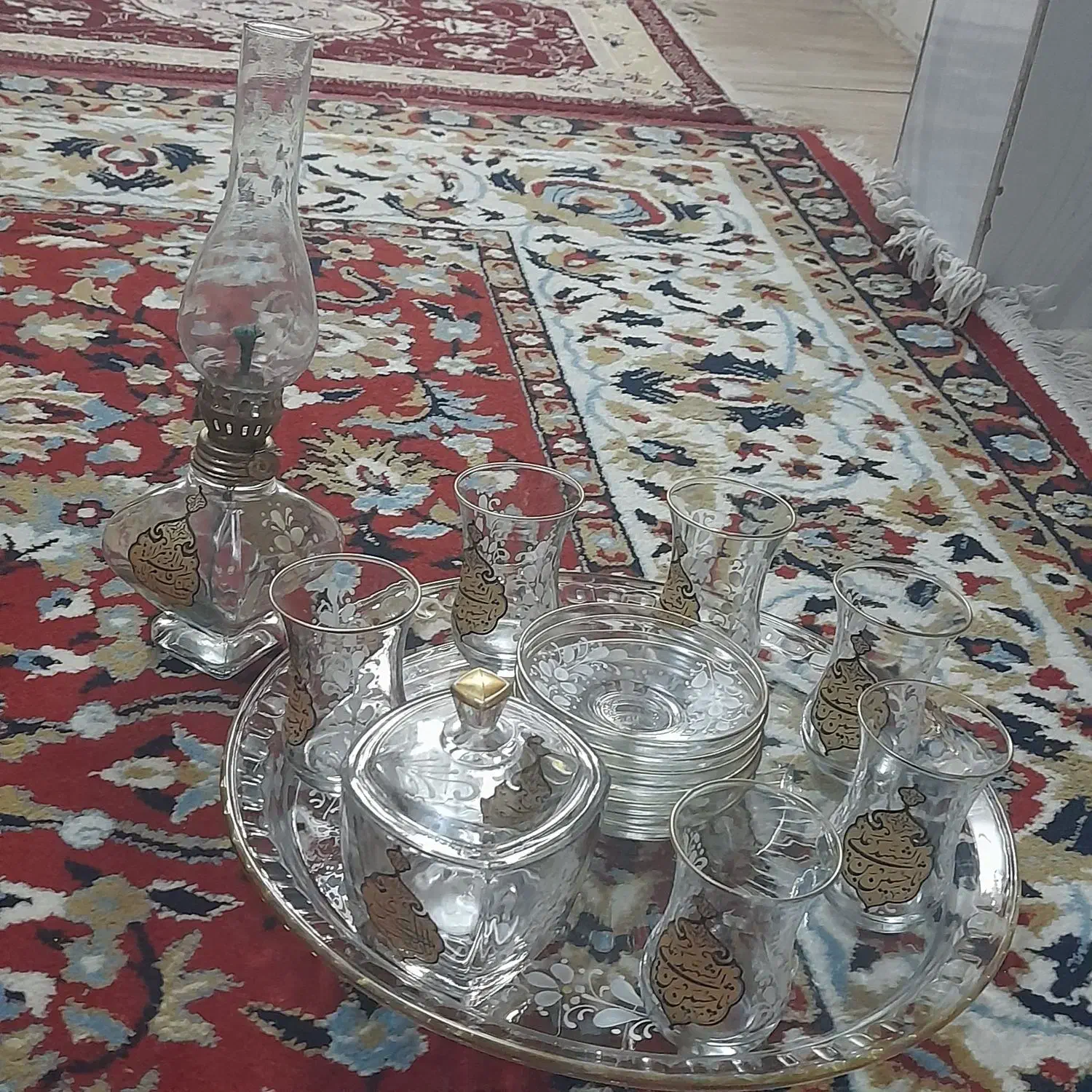 ست استکان کمرباریک با سینی و قندون و چراغ|ظروف سرو و پذیرایی|محمدشهر, عباس آباد|دیوار