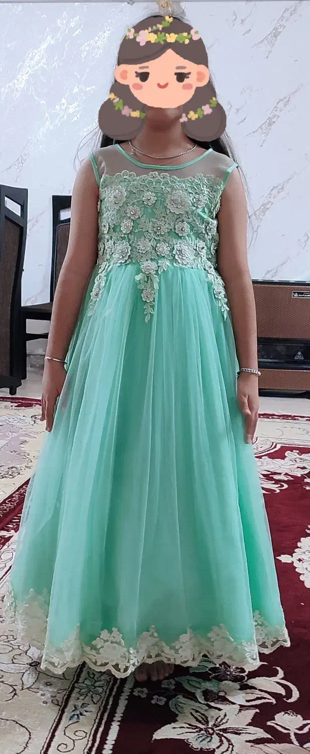 لباس مجلسی خوشرنگ|لباس|قروه, |دیوار