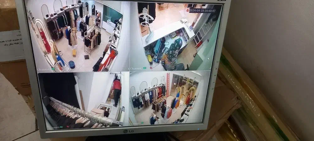 با خیال راحت همه‌جا زیر نظرته دوربین مداربسته|دوربین مداربسته|رشت, کوی حسینی|دیوار