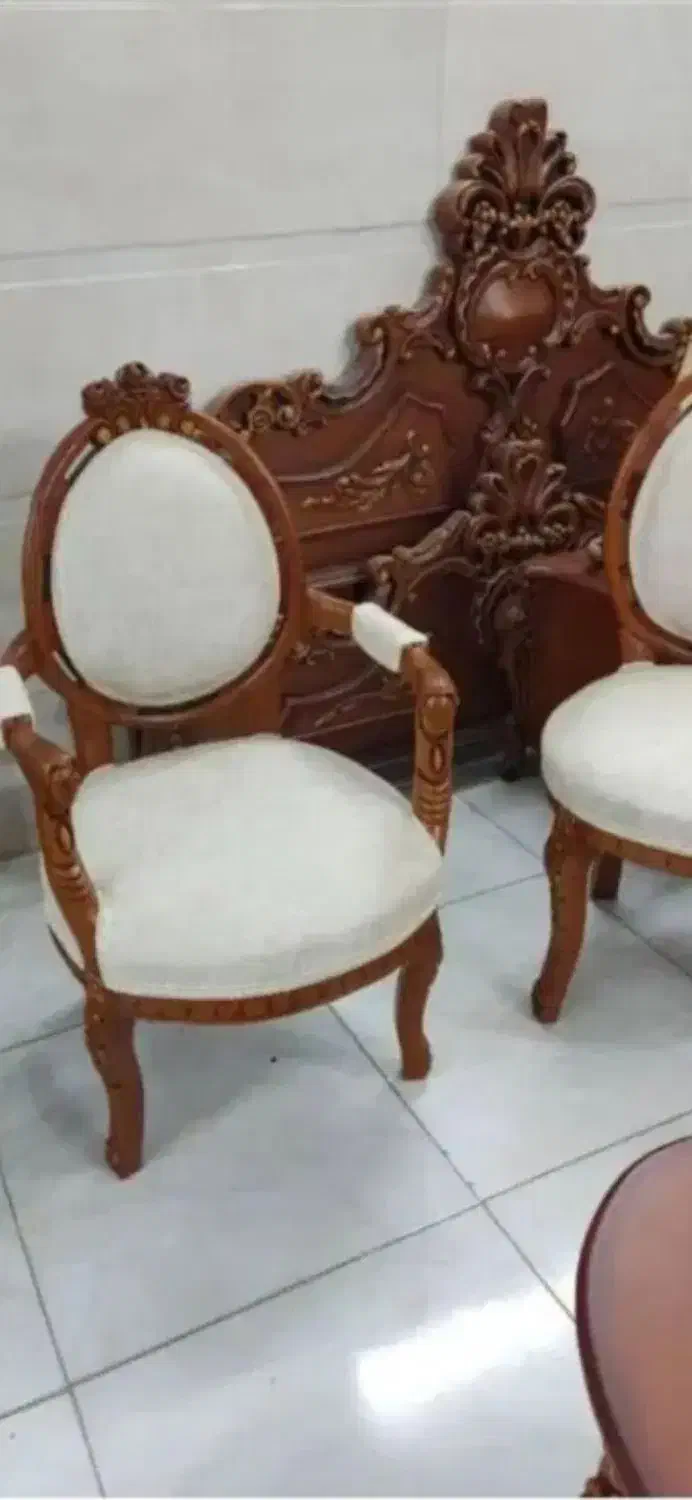 مبل نئیو کلاسیک به خاطر،تغییر شغل این قیمت گذاشتم|مبلمان خانگی و میز عسلی|رامسر, |دیوار