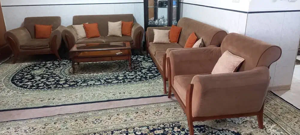 مبل راحتی سالم|مبلمان خانگی و میز عسلی|قائم‌شهر, |دیوار