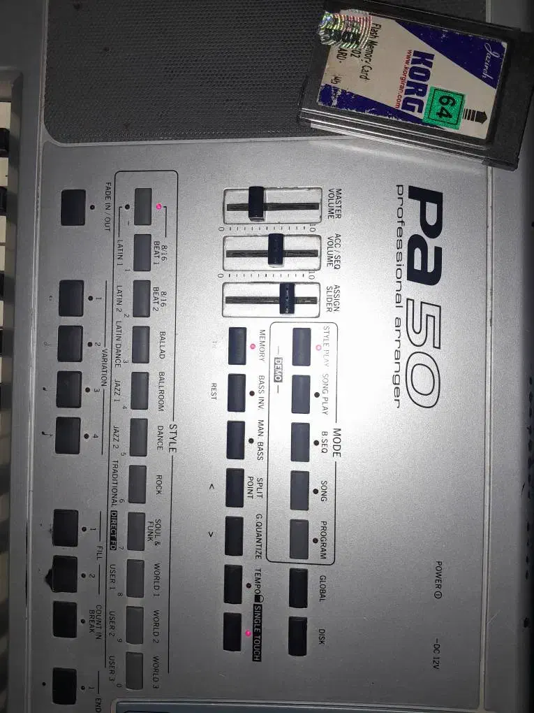 ارگ KORG Pa50 تبدیل به کرگ Pa80 با فلش 4 لبه 16مگ|پیانو، کیبورد، آکاردئون|قدس, شهر‌قدس|دیوار