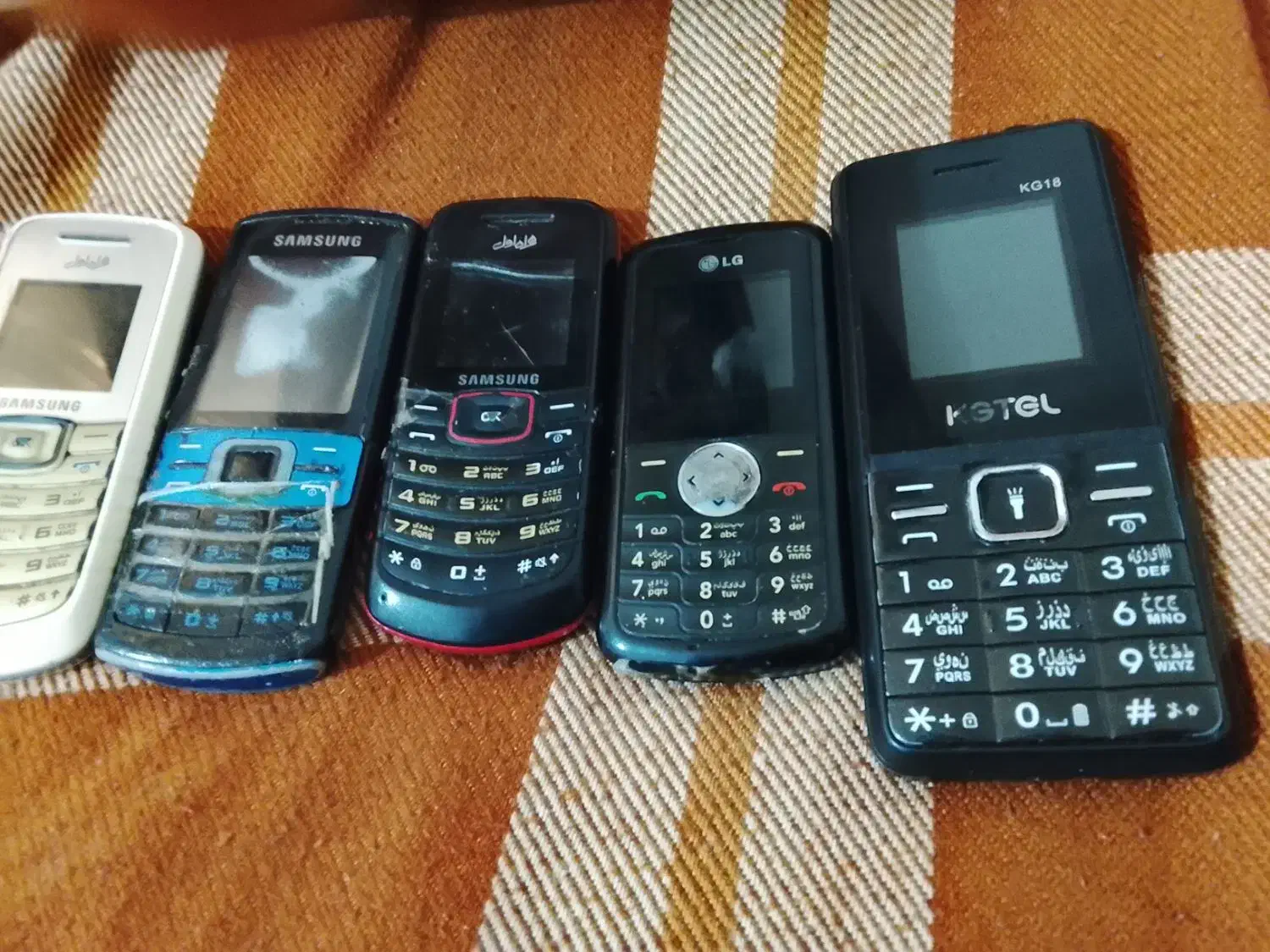 کوش ها سالمه کارکرد دانه 500تومن|موبایل|رشت, معلولین|دیوار