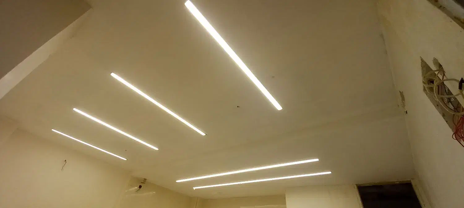 برقکشی و لوله کشی آب و فاضلاب|خدمات پیشه و مهارت|فولادشهر, B1|دیوار