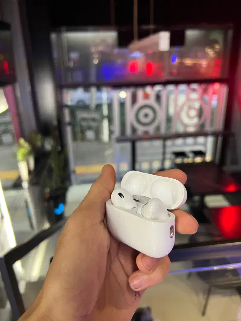 ایرپادپرو ۲ درحد آک|لوازم جانبی موبایل و تبلت|مشهد, کوثر|دیوار