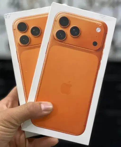 ۲ عدد iphone 17 pro max 256 ch نات اکتیو|موبایل|مشهد, طلاب|دیوار