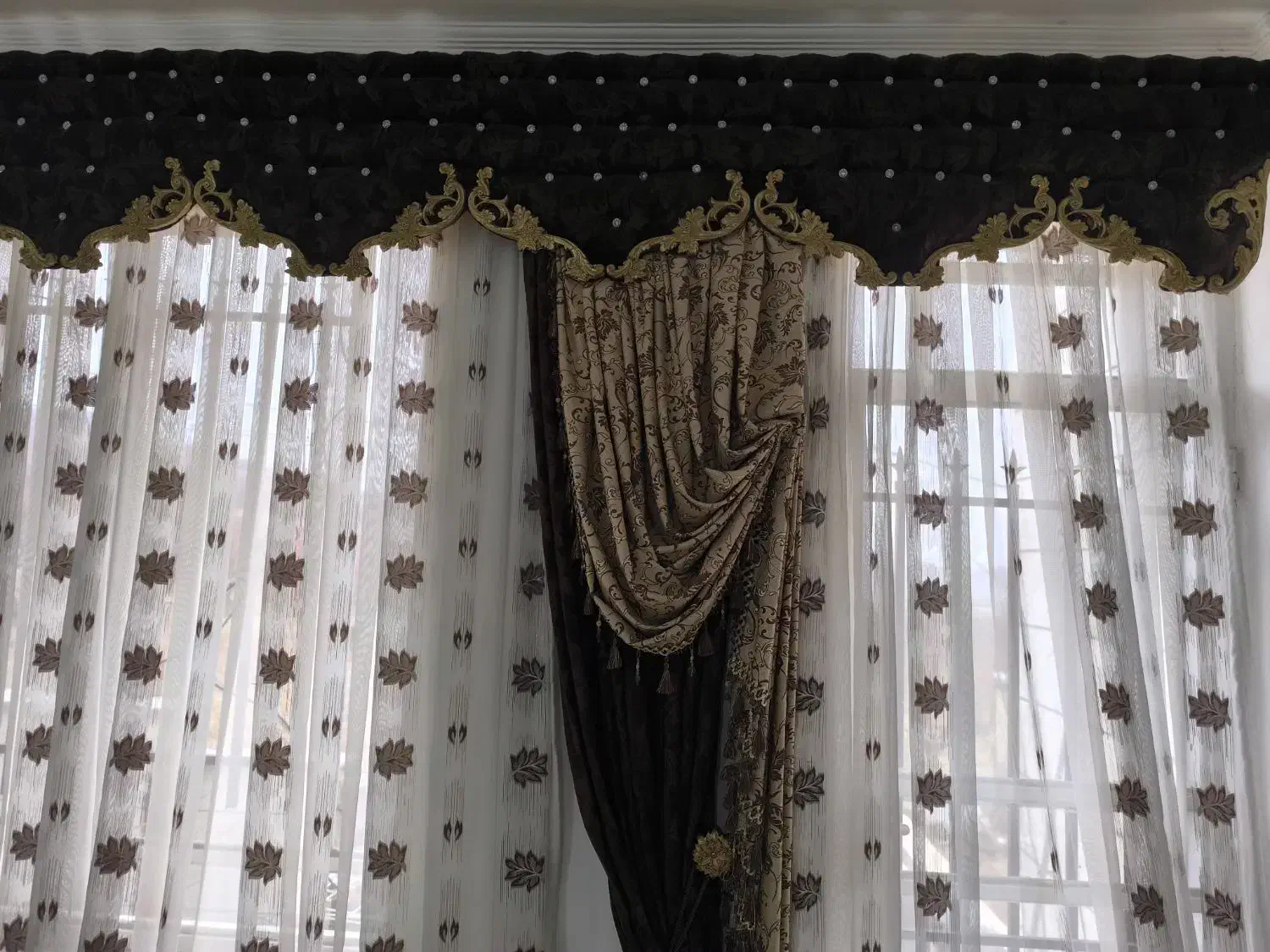 پرده|پرده، رانر، رومیزی|بروجرد, |دیوار