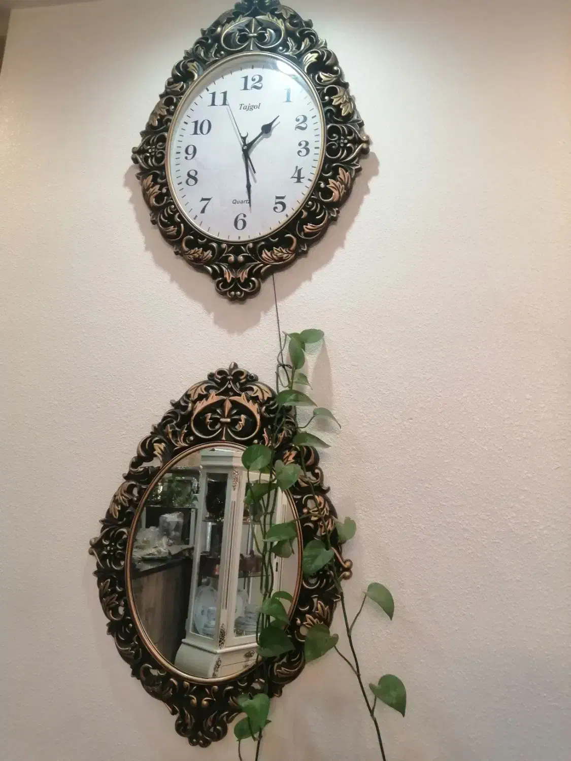 آینه وساعت ست|ساعت دیواری و تزئینی|نجف‌آباد, شهید بهشتی|دیوار