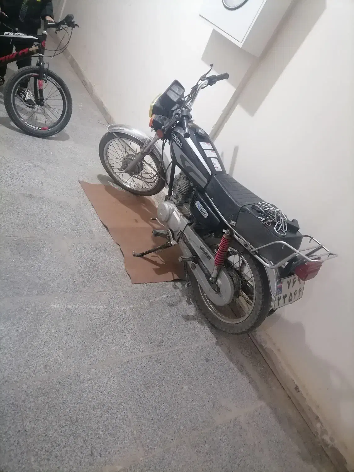 هندا۱۲۵|موتورسیکلت|ملک‌آباد, |دیوار