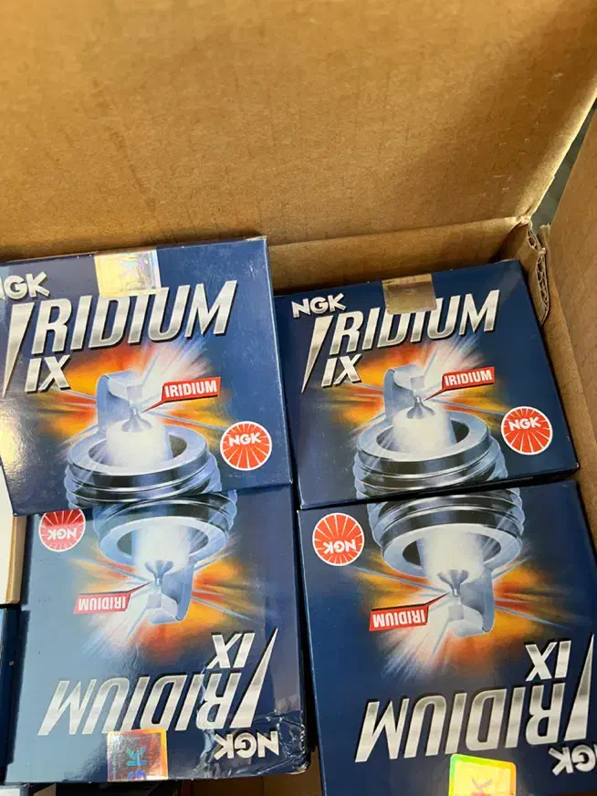 پخش عمده انواع شمع خودرو گرید A همراه با ضمانت|قطعات یدکی و لوازم جانبی|شیراز, آبیاری|دیوار