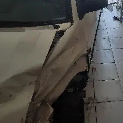 پراید تصادفی مدل ۸۸ دو گانه سقف سالم‌ ویکطرف|خودرو سواری و وانت|بروجن, |دیوار