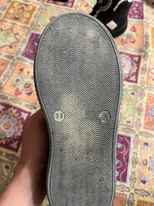 بوت بچه گانه|کفش و لباس بچه|مشکیندشت, |دیوار